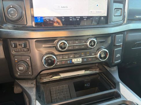 Used 2024 Ford F250 Lariat w/ Lariat Ultimate Package AWD/4WD image 17