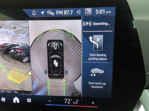Used 2025 BMW X1 xDrive28i w/ Technology Package AWD/4WD image 19