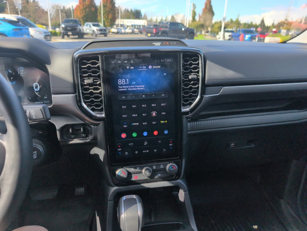 Certified 2025 Ford Ranger Lariat w/ FX4 Off-Road Package AWD/4WD image 26