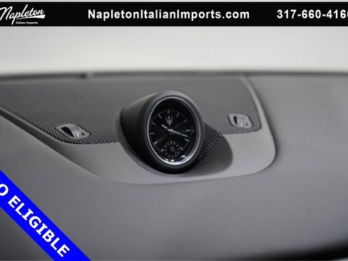 Used 2024 Maserati Levante GT Ultima image 24