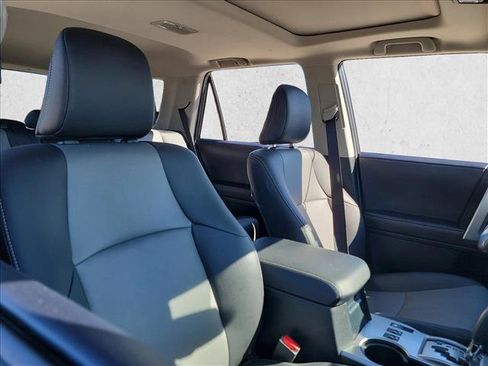 Used 2022 Toyota 4Runner SR5 Premium w/ Moonroof Package image 15