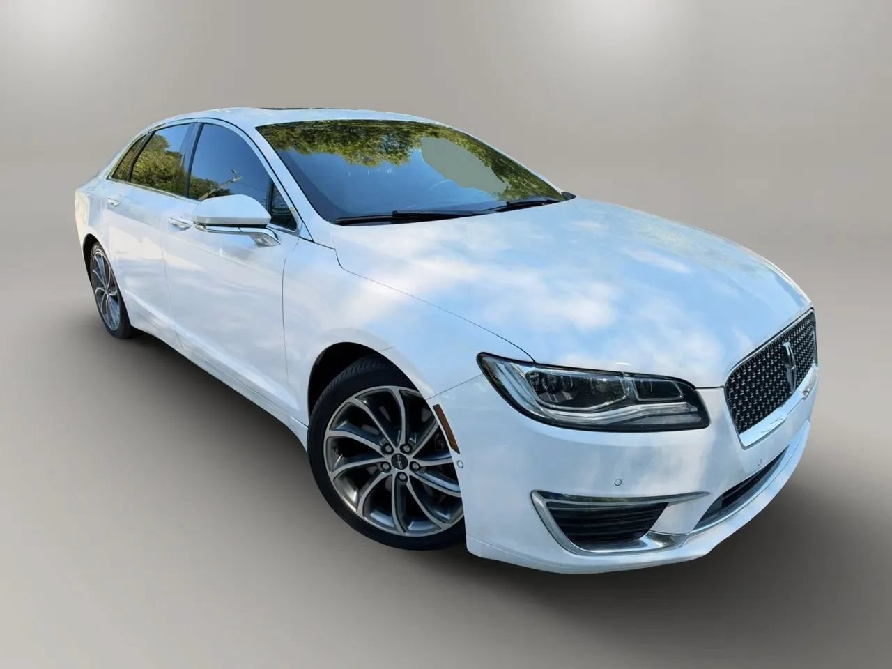 Used 2017 Lincoln MKZ Reserve w/ Luxury Package AWD/4WD image 12