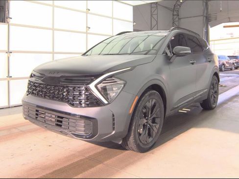 Used 2025 Kia Sportage X-Line image 1