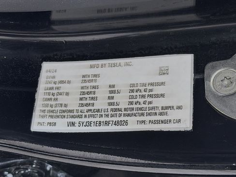 Used 2024 Tesla Model 3 Long Range image 37