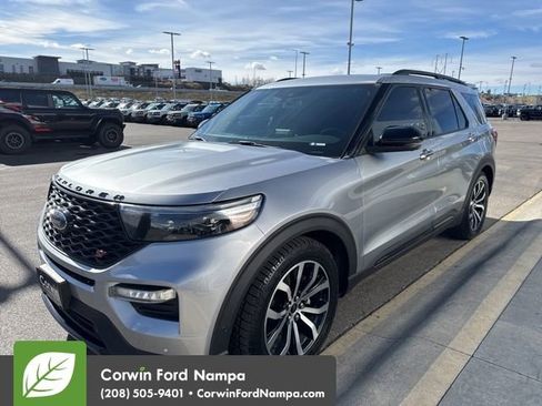 Used 2020 Ford Explorer ST w/ Premium Technology Package image 3