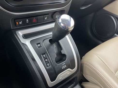 Used 2016 Jeep Compass Latitude image 26