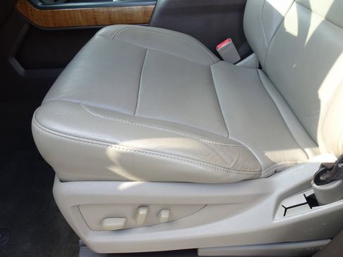 Used 2017 GMC Sierra 1500 SLT image 11