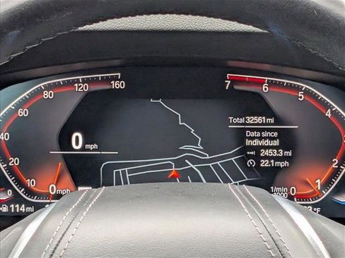 Used 2023 BMW 530i w/ Premium Package RWD image 11