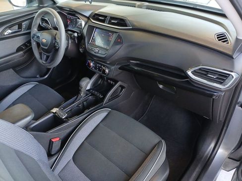 Used 2022 Chevrolet TrailBlazer LT image 30