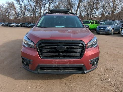 Used 2022 Subaru Ascent Onyx Edition image 4