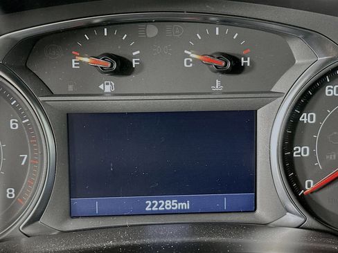 Used 2025 Chevrolet Blazer LT image 18