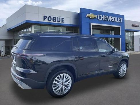 New 2026 Chevrolet Traverse LT w/ Driver Confidence Package FWD image 2