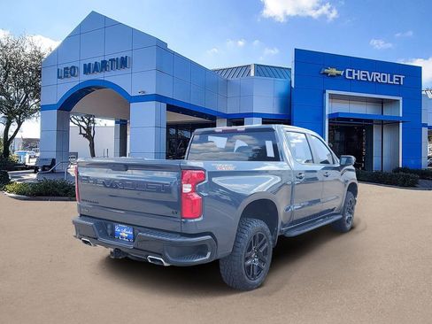 Used 2022 Chevrolet Silverado 1500 LT Trail Boss w/ Safety Package AWD/4WD image 3