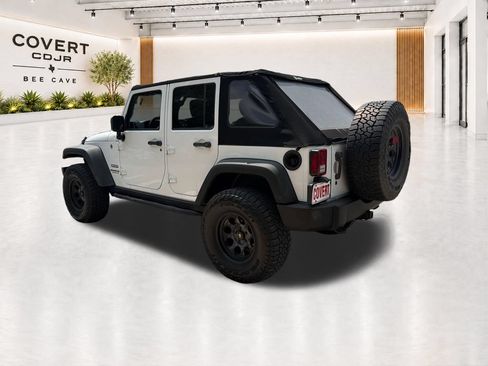 Used 2017 Jeep Wrangler Unlimited Sport w/ Quick Order Package 24S AWD/4WD image 9