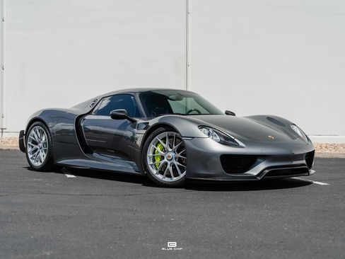 Used 2015 Porsche 918 Spyder AWD/4WD image 1