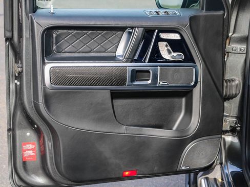 Certified 2019 Mercedes-Benz G 63 AMG 4MATIC image 19