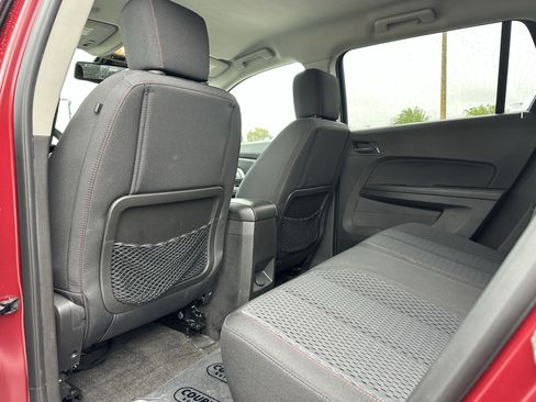 Used 2010 GMC Terrain SLE image 13