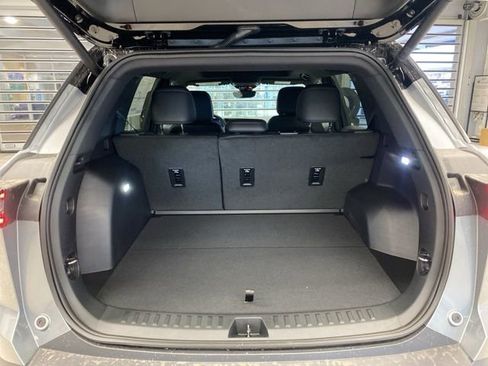 New 2026 Chevrolet Equinox RS w/ Convenience Package III AWD/4WD image 7