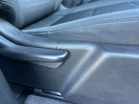 Used 2024 GMC Sierra 1500 Elevation image 23