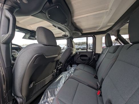 New 2026 Jeep Wrangler Unlimited Rubicon image 16