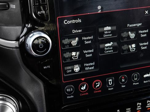 Used 2021 RAM 1500 Laramie w/ Sport Appearance Package AWD/4WD image 20