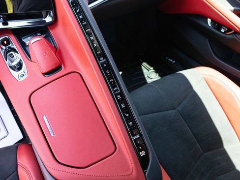 Used 2025 Chevrolet Corvette Z06 w/ Stealth Interior Trim Package RWD image 37