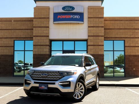 Certified 2020 Ford Explorer Limited w/ Class III Trailer Tow Package RWD image 2