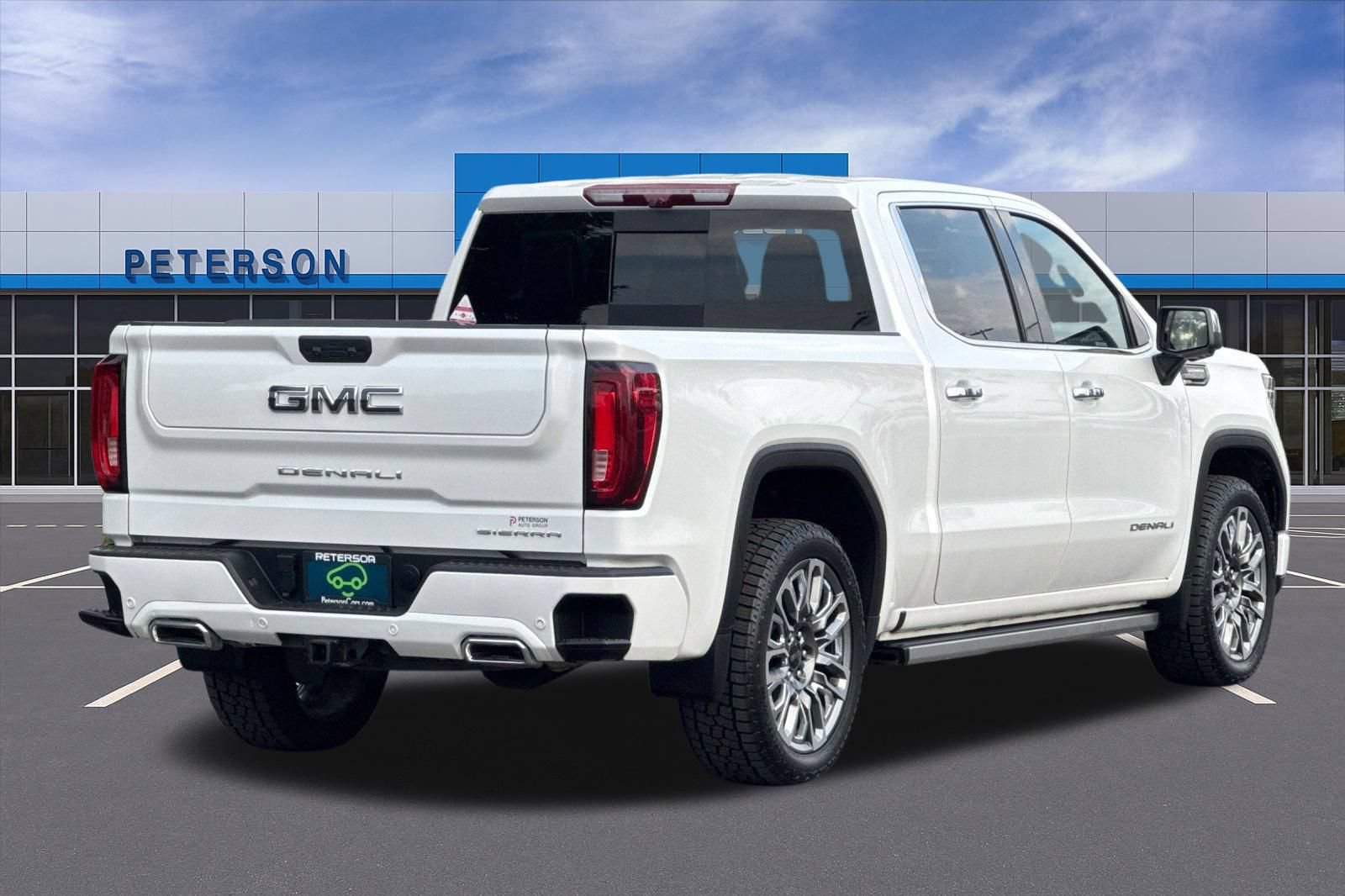 Certified 2024 GMC Sierra 1500 Denali Ultimate AWD/4WD image 4