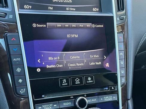 Used 2018 INFINITI Q50 Luxe AWD/4WD image 19