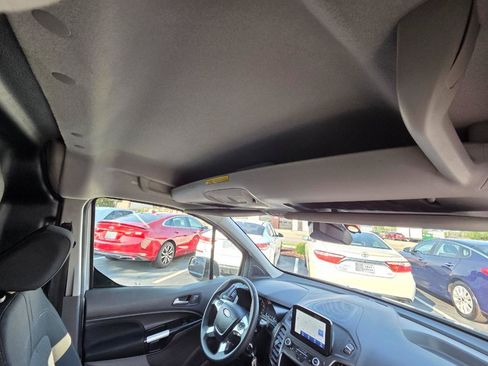 Used 2022 Ford Transit Connect XLT FWD image 20