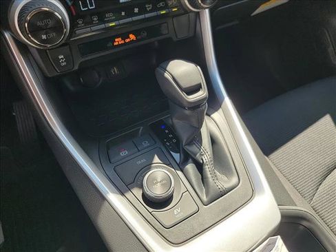 Used 2024 Toyota RAV4 LE image 23