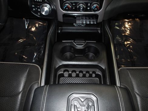 Used 2021 RAM 1500 Laramie w/ Sport Appearance Package AWD/4WD image 11