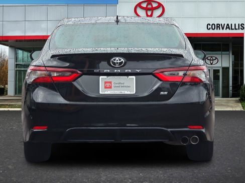 Certified 2023 Toyota Camry SE FWD image 5