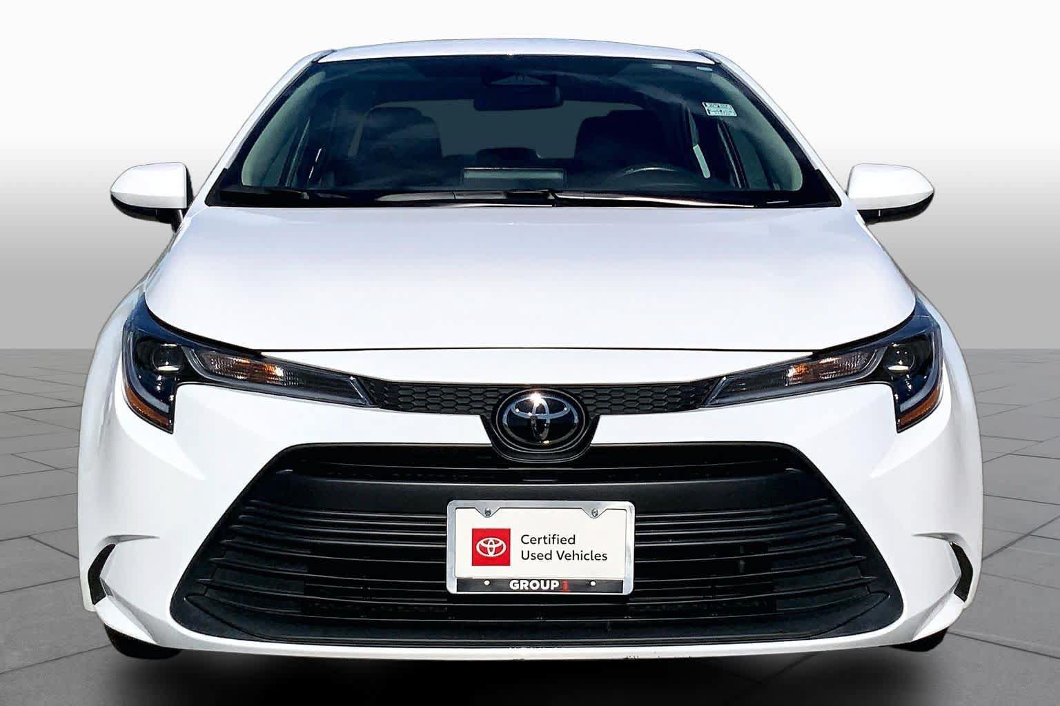 Certified 2026 Toyota Corolla LE FWD image 4