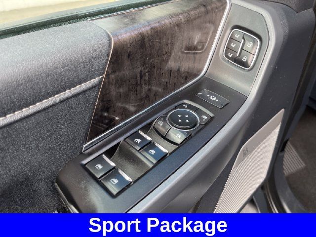 Used 2024 Ford F250 Lariat w/ Sport Appearance Package AWD/4WD image 11