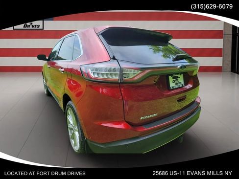 Used 2017 Ford Edge Titanium w/ Equipment Group 302A AWD/4WD image 7