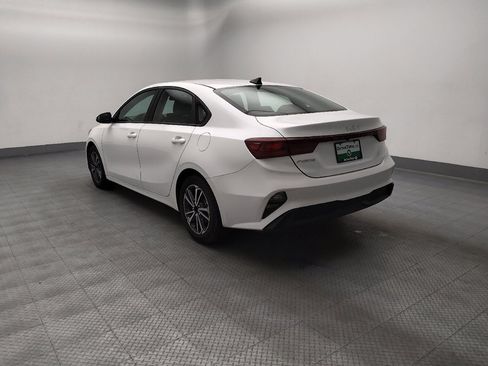 Used 2022 Kia Forte LXS FWD image 5