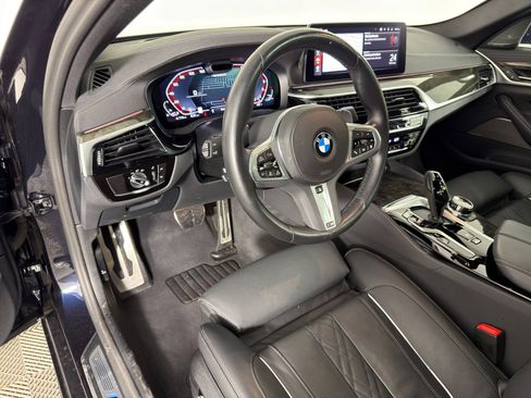Certified 2023 BMW M550i xDrive w/ Executive Package image 4