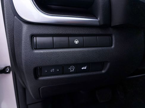 Used 2023 Nissan Rogue SV w/ SV Premium B Package FWD image 20