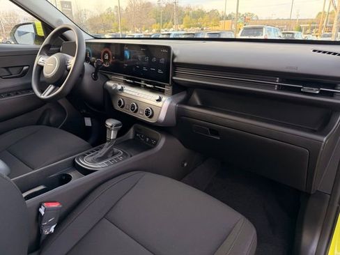 New 2026 Hyundai Kona SE image 33