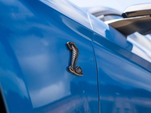 Used 2020 Ford Mustang Shelby GT500 w/ Technology Package RWD image 18