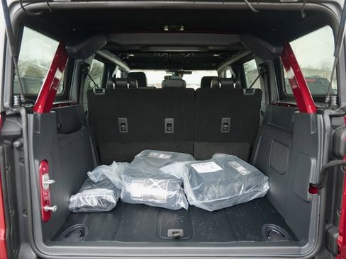 New 2025 Ford Bronco Badlands image 6