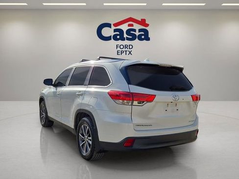 Used 2019 Toyota Highlander XLE image 4