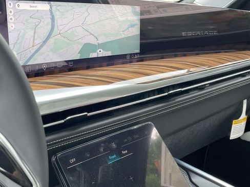 New 2026 Cadillac Escalade Platinum Sport w/ LPO, ONYX Package AWD/4WD image 29