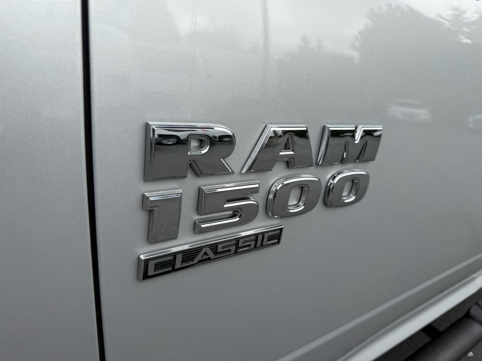 Used 2019 RAM 1500 Express AWD/4WD image 15