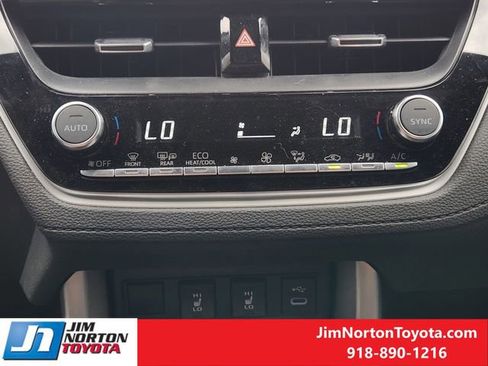 Used 2025 Toyota Corolla Cross AWD Hybrid w/ Convenience Package image 20