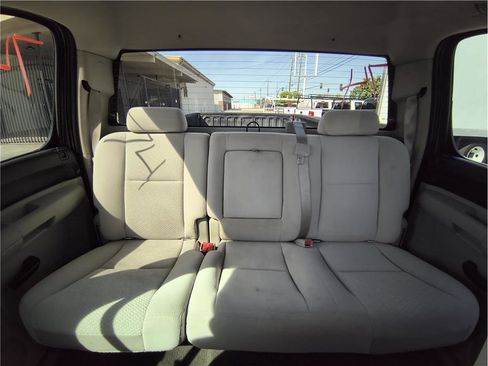 Used 2008 Chevrolet Silverado 3500 LT w/ EZ-Lift Tailgate Package image 8