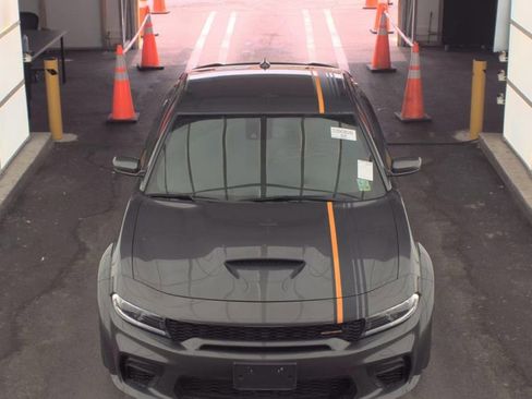Used 2022 Dodge Charger Scat Pack RWD image 2
