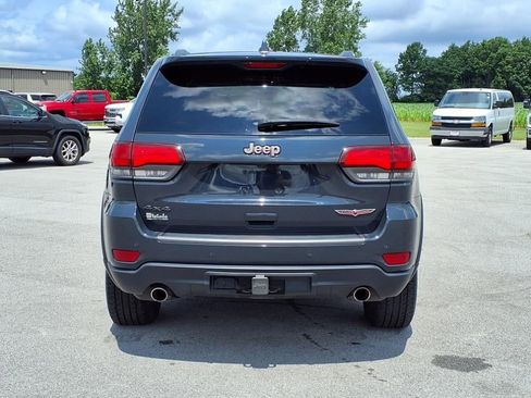 Used 2017 Jeep Grand Cherokee Trailhawk image 7