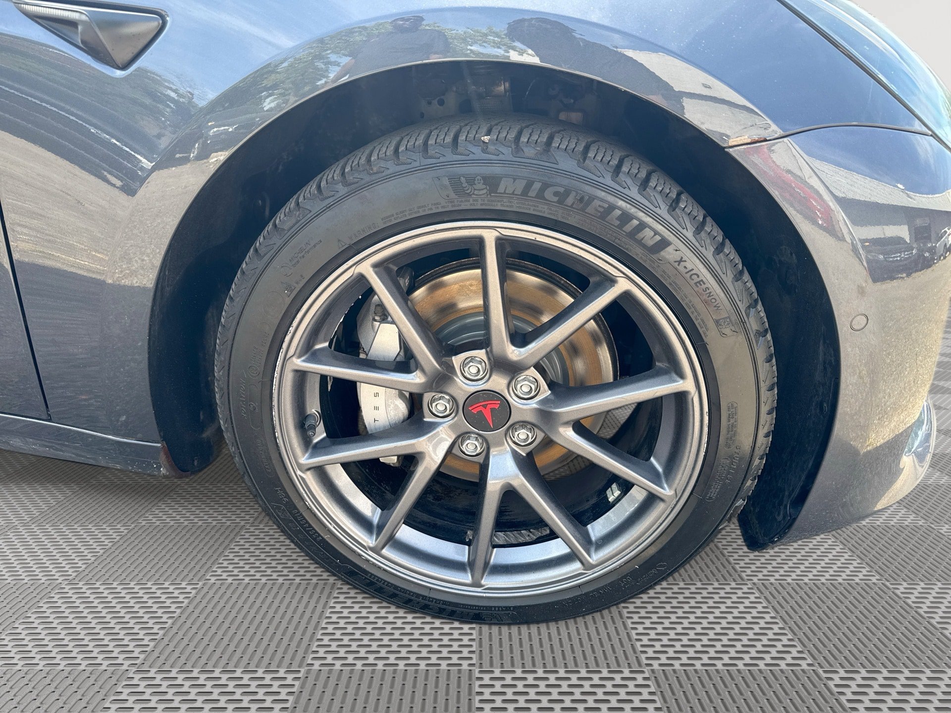 Used 2021 Tesla Model 3 Long Range AWD/4WD image 30